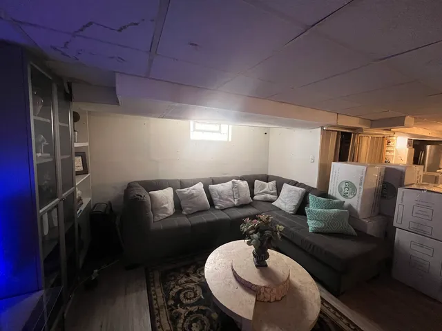 $320,000 | 2904 West 103rd Street, Chicago, IL 60655