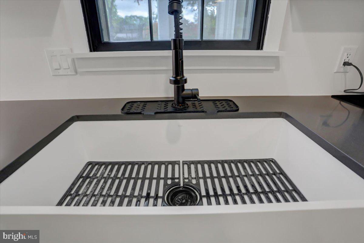 811 Fairview Road Carlisle, PA 17013 - Photo 21 of 56 Gallery Image 21