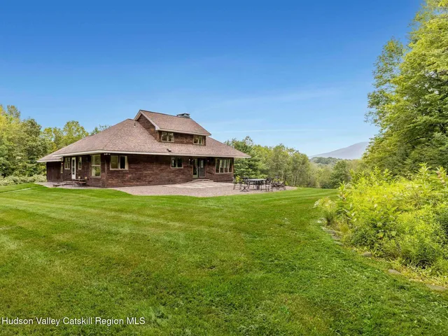$715,000 | 122 Old Road, Windham, NY 12496