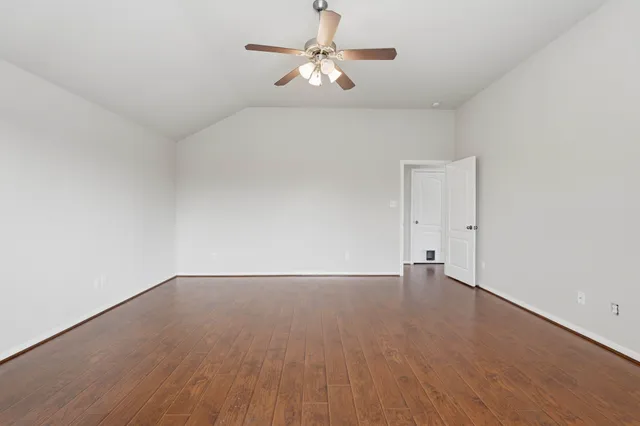 $2,250 | 12553 Canyon Hill Drive, Willis, TX 77318