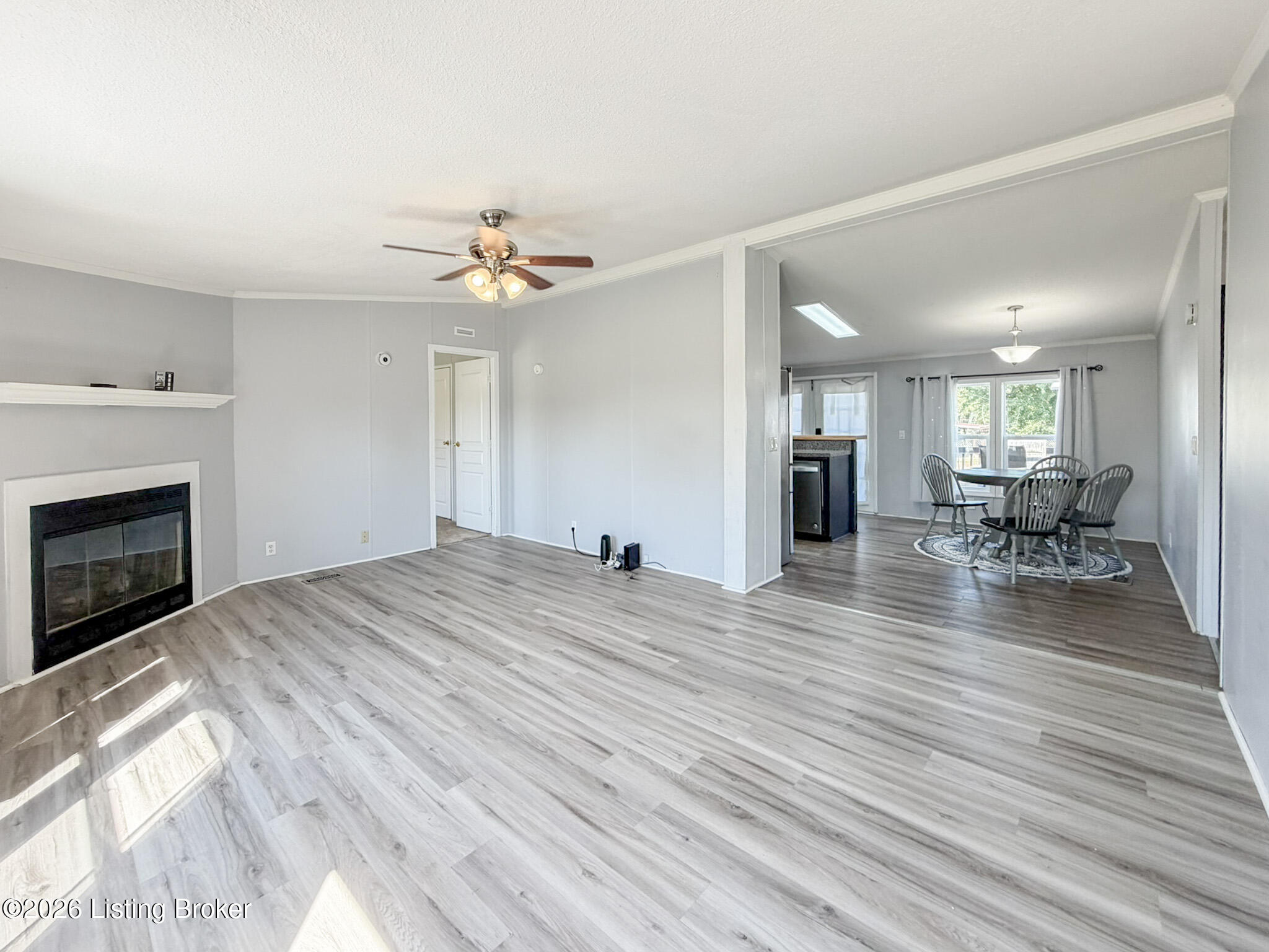800 McCormack Road Waddy, KY 40076 - Photo 6 of 47 Family Room
