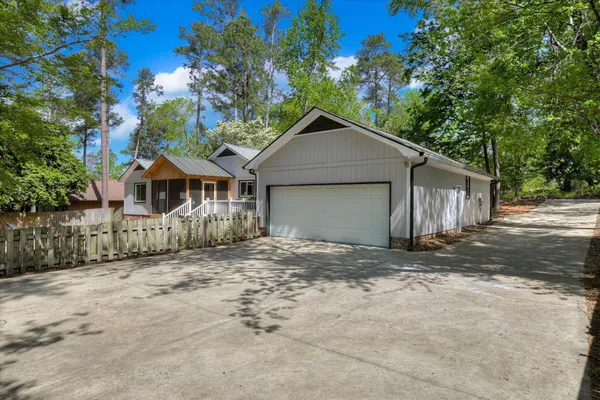 $2,250 | 338 Habersham Road, Martinez, GA 30907