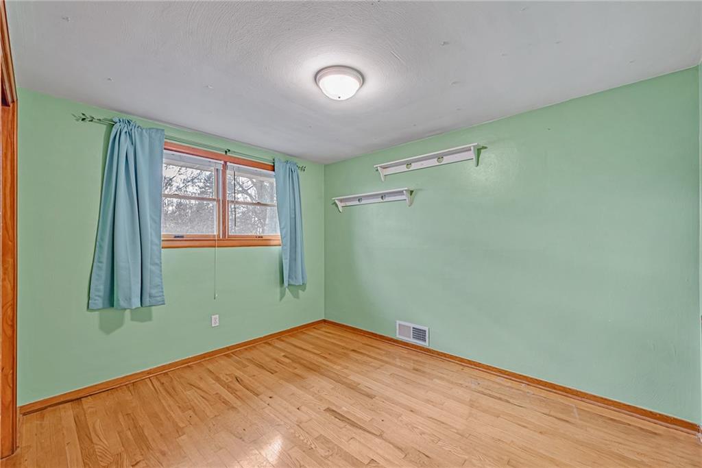69 Observatory Street Manor, PA 15665 - Photo 15 of 25 Gallery Image 15