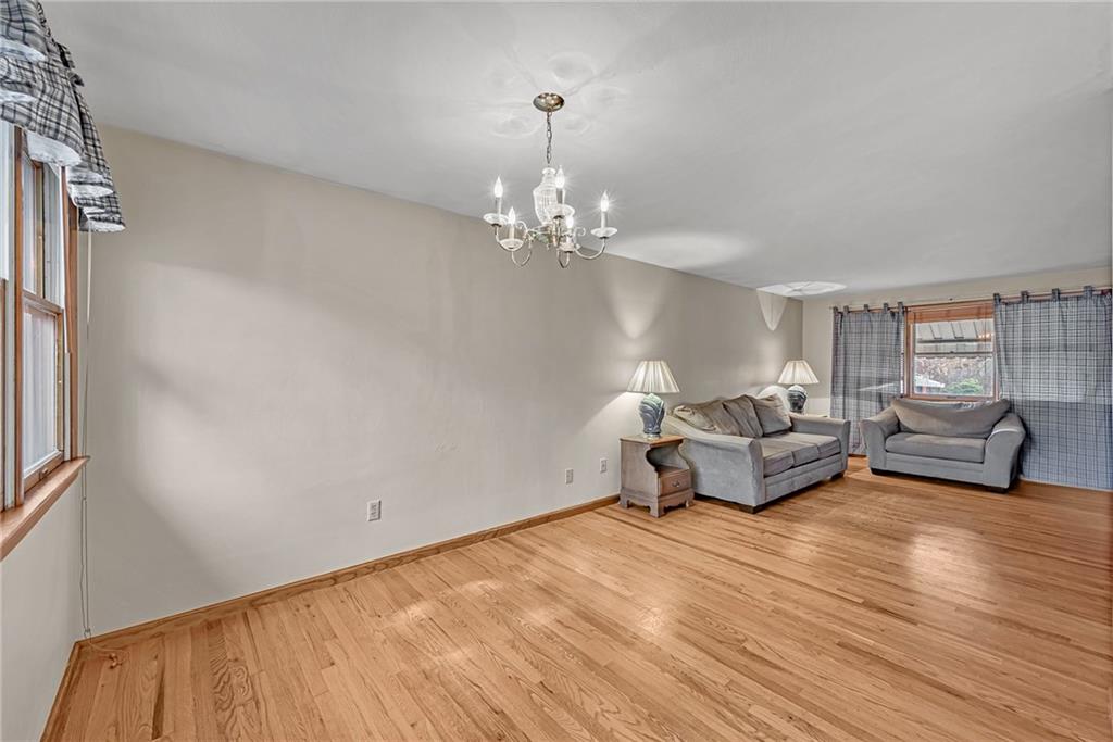 69 Observatory Street Manor, PA 15665 - Photo 5 of 25 Gallery Image 5