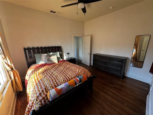 $2,400 | 1802 Seevers Avenue, Dallas, TX 75216