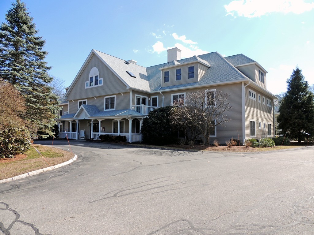 140 Lincoln Road, Unit 314 Lincoln, MA 01773 - Photo 1 of 13 Gallery Image 1