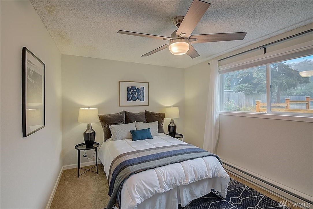 9824 28th Avenue Southwest Seattle, WA 98126 - Photo 19 of 36