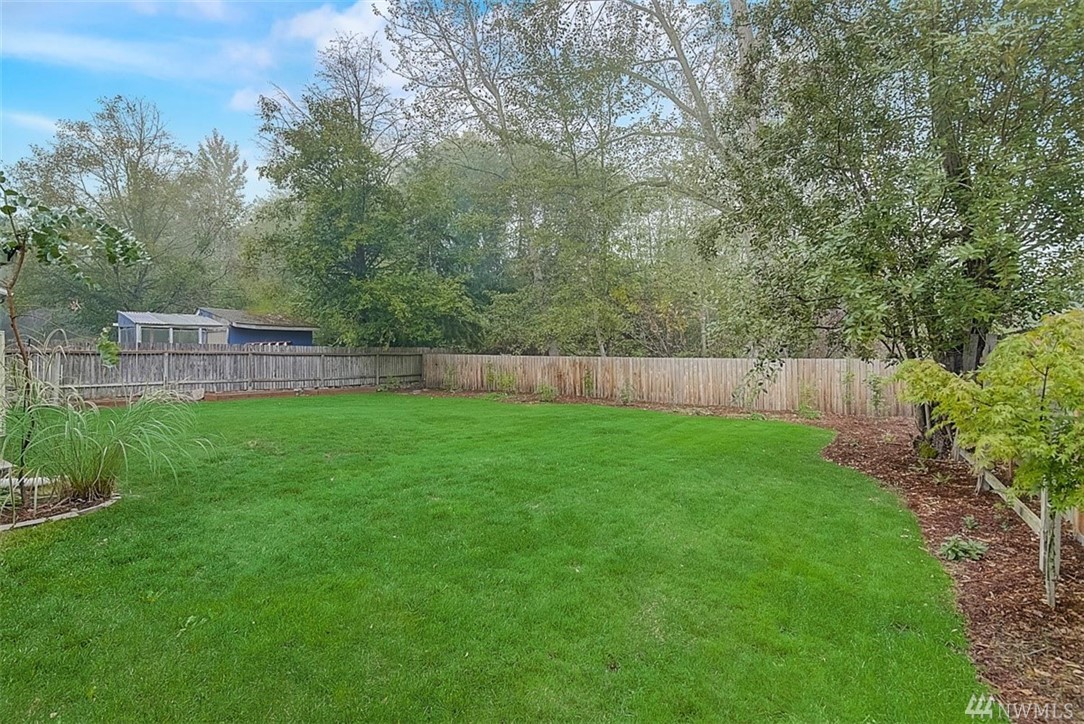 9824 28th Avenue Southwest Seattle, WA 98126 - Photo 33 of 36