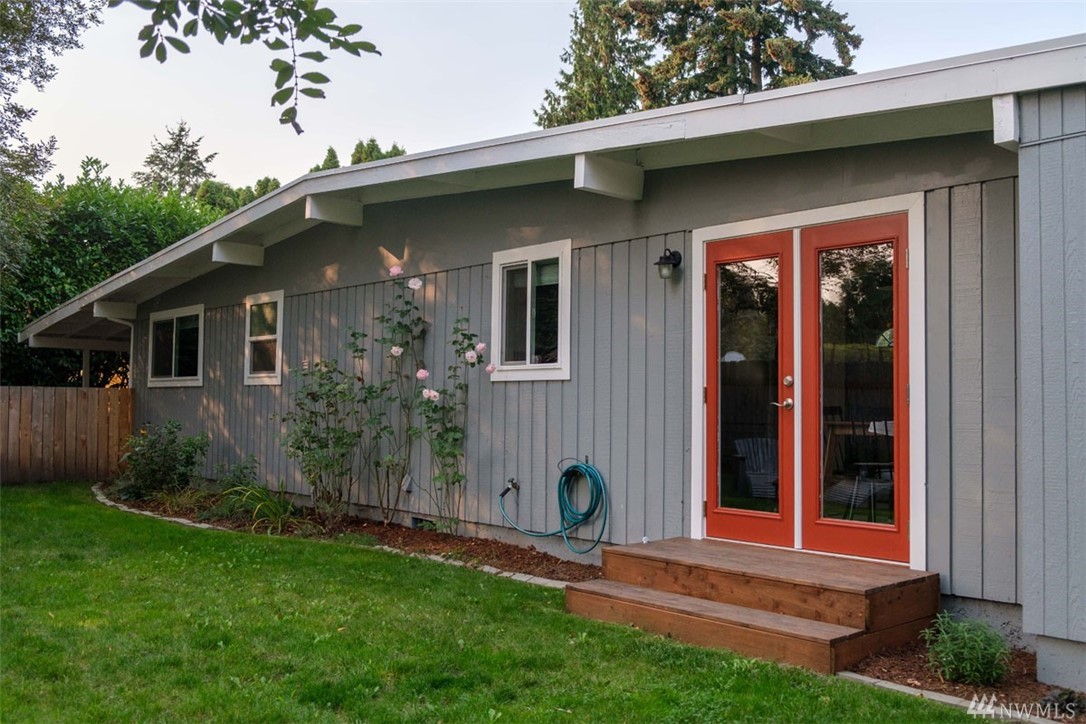 9824 28th Avenue Southwest Seattle, WA 98126 - Photo 35 of 36