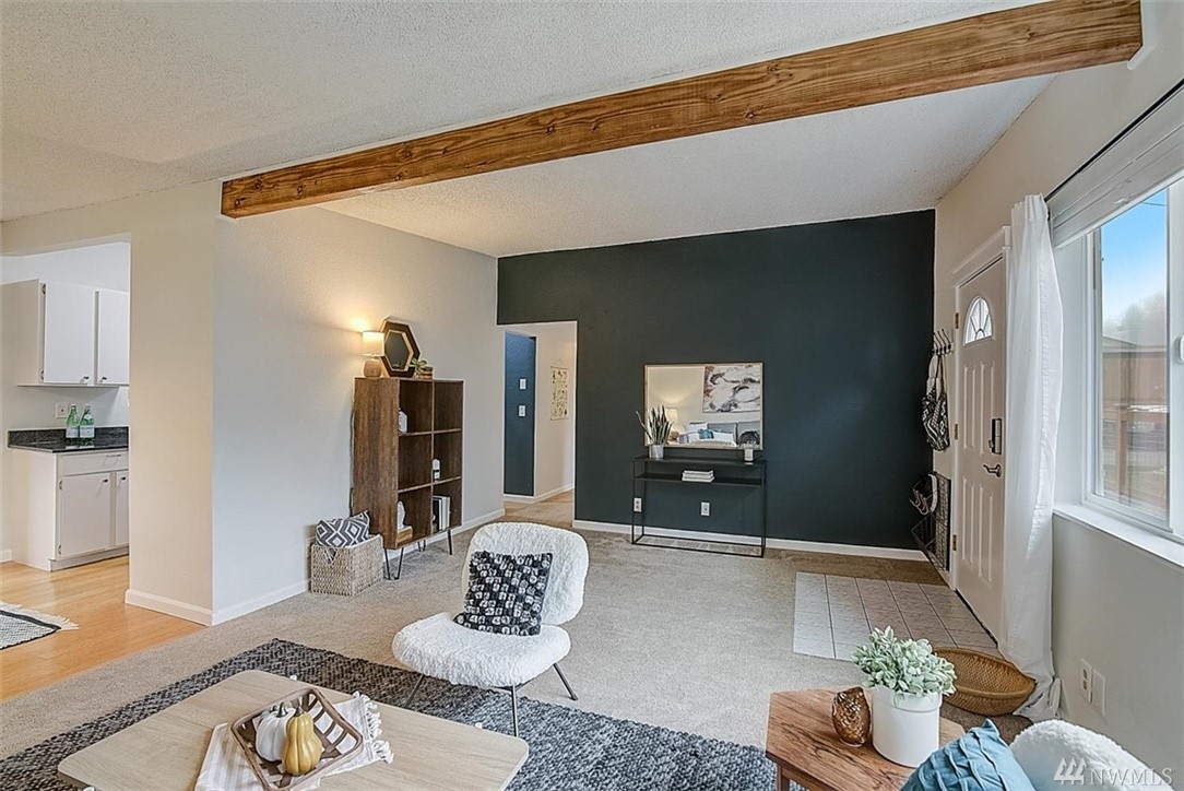 9824 28th Avenue Southwest Seattle, WA 98126 - Photo 5 of 36