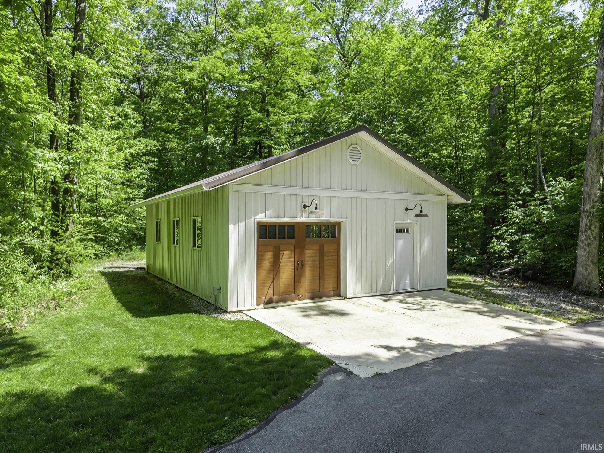 2125 Gump Road East Fort Wayne, IN 46845 - Photo 28 of 36