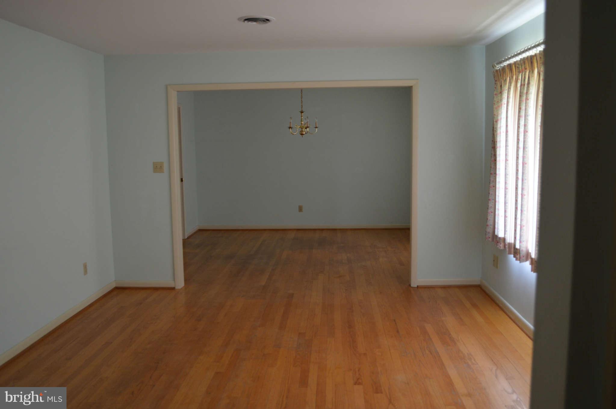 22840 Stevenson Road Smithsburg, MD 21783 - Photo 8 of 9 Interior (General)