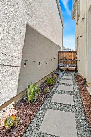 a view of a pathway of a house