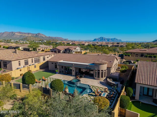 $1,750,000 | 2312 North Steele Circle, Mesa, AZ 85207