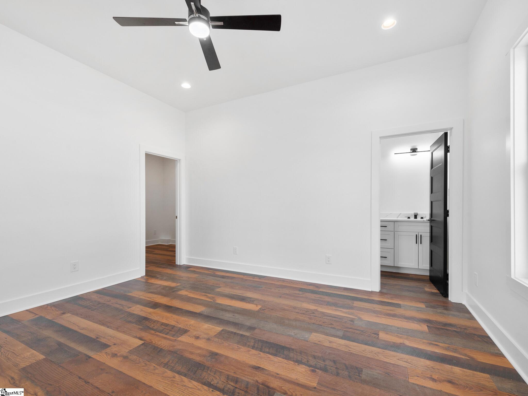 202 South Howard Avenue Landrum, SC 29356 - Photo 16 of 39