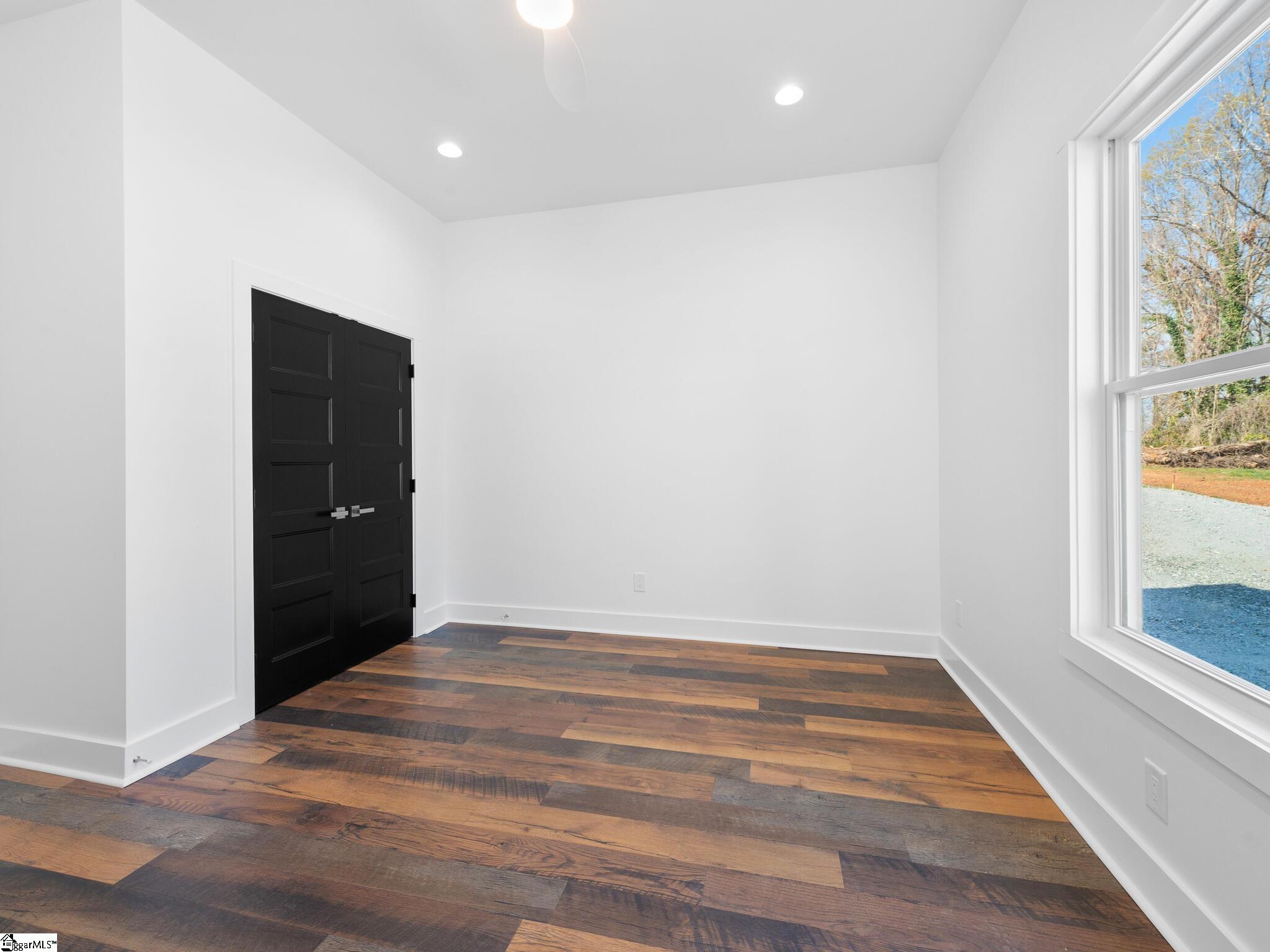 202 South Howard Avenue Landrum, SC 29356 - Photo 24 of 39