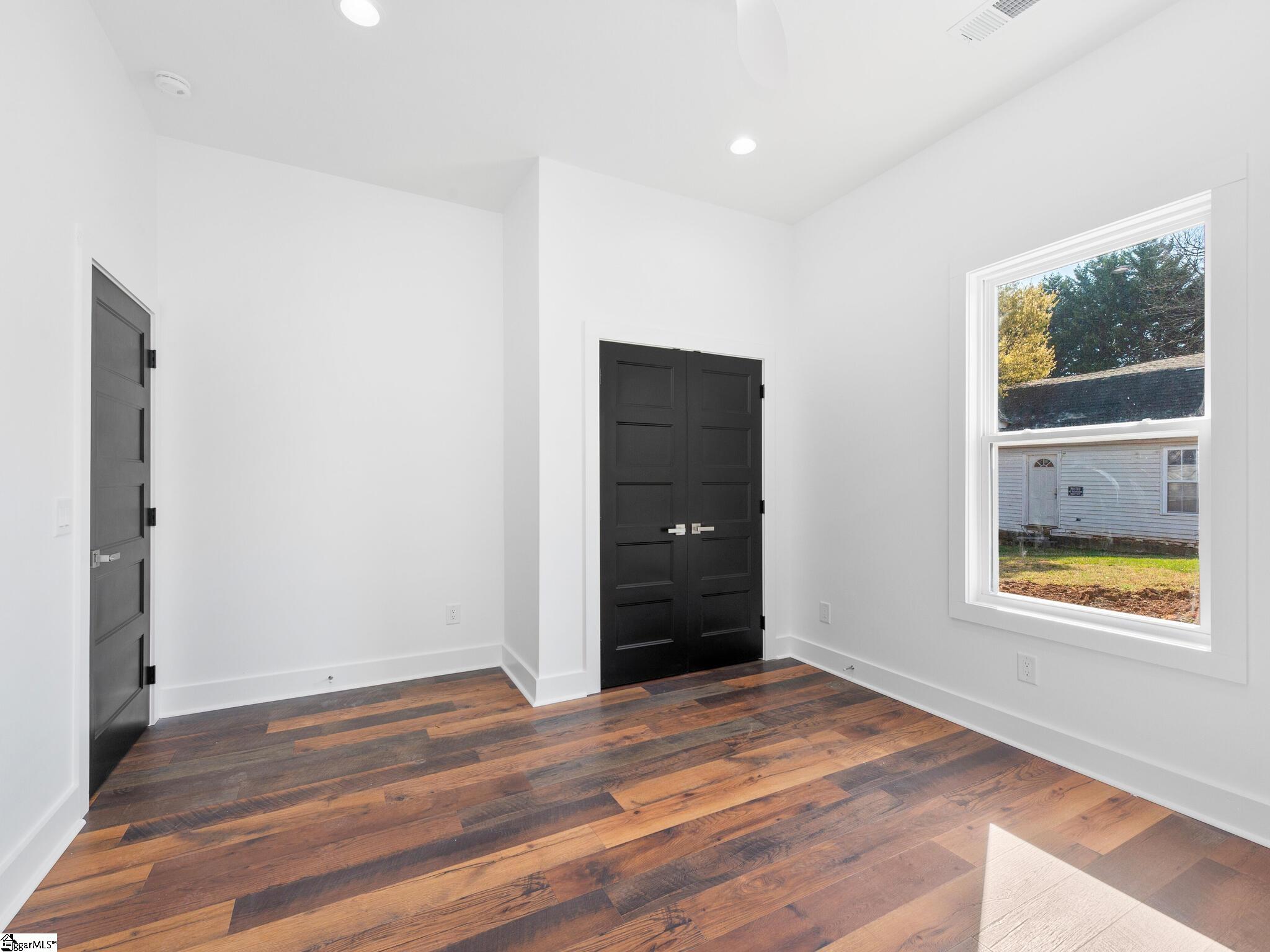 202 South Howard Avenue Landrum, SC 29356 - Photo 28 of 39