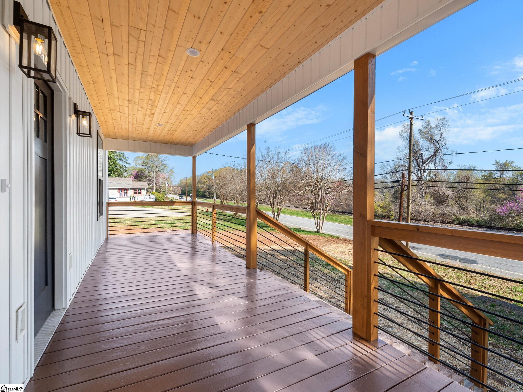 202 South Howard Avenue Landrum, SC 29356 - Photo 32 of 39