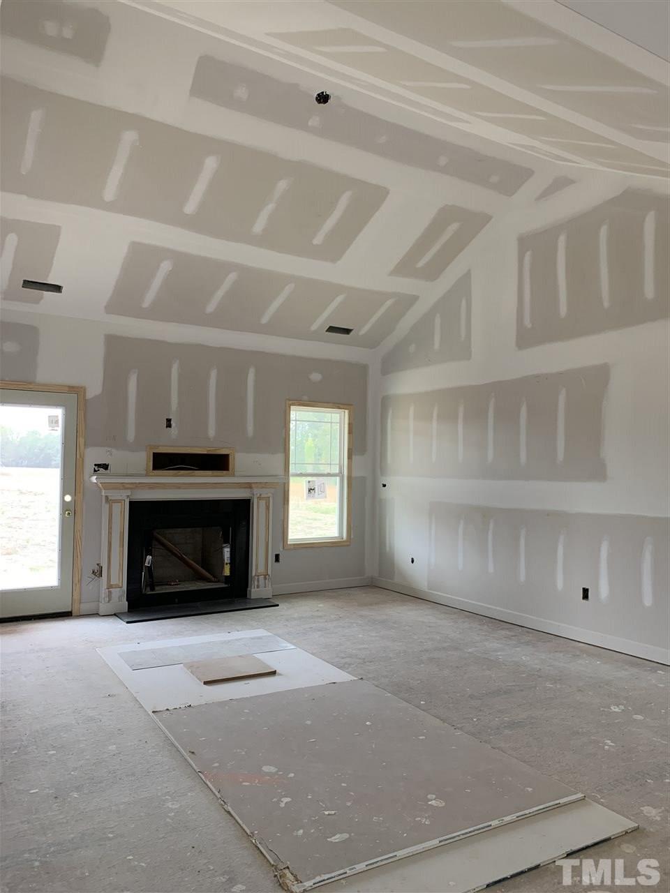 877 Hatcher Road Selma, NC 27576 - Photo 2 of 12 Gallery Image 2