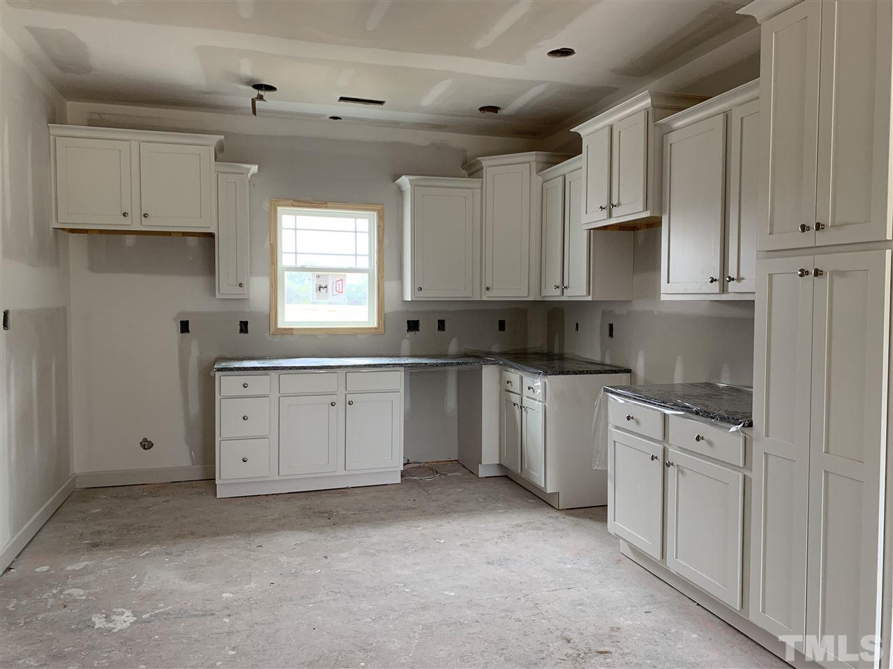 877 Hatcher Road Selma, NC 27576 - Photo 4 of 12 Gallery Image 4