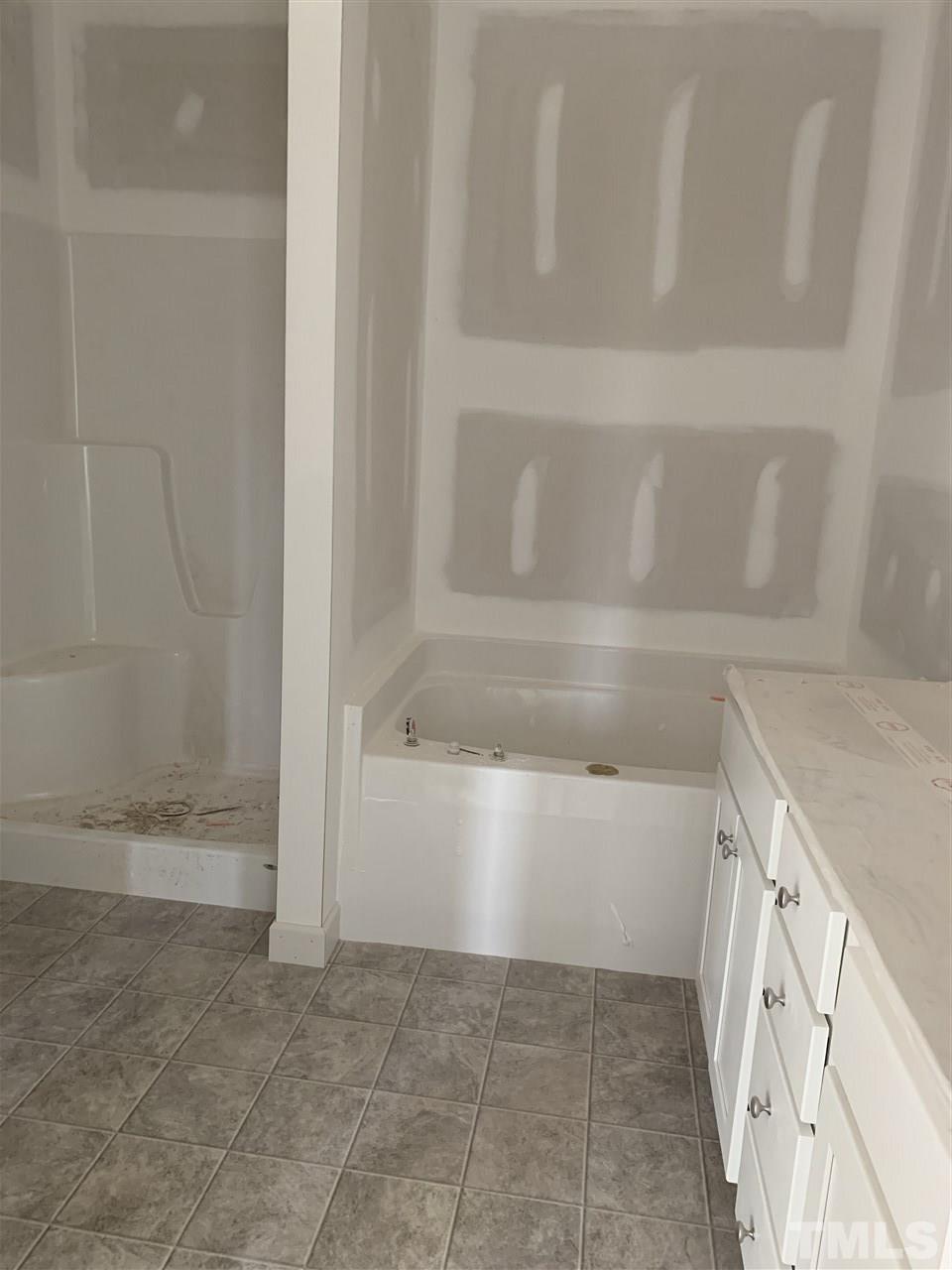 877 Hatcher Road Selma, NC 27576 - Photo 8 of 12 Gallery Image 8