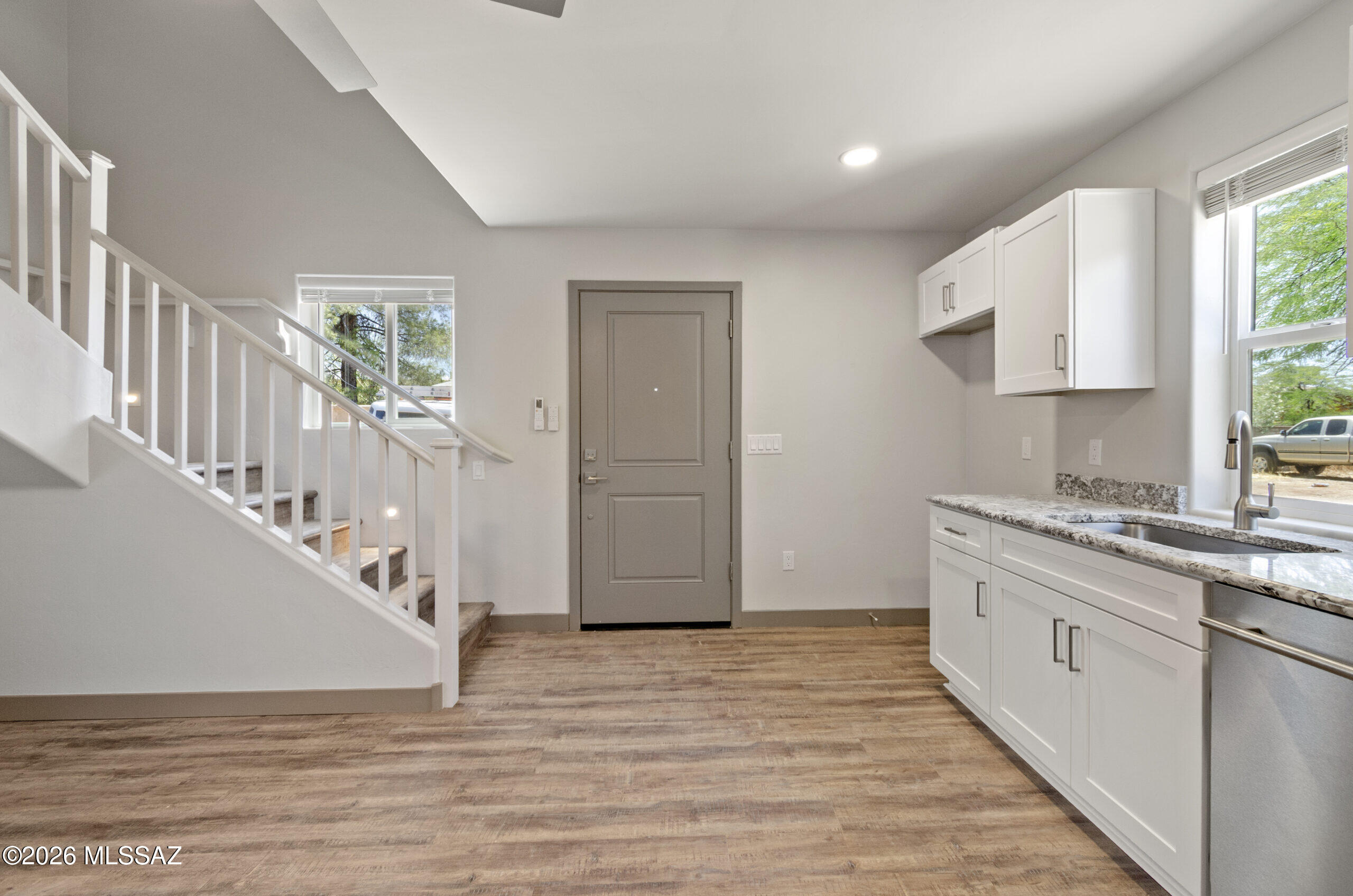1720 East Edison Street, Unit 3 Tucson, AZ 85719 - Photo 6 of 31 living/open kicthen
