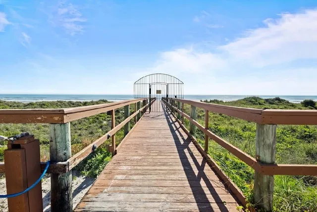 $1,300 | 6970 A1A South, Unit 235, St. Augustine, FL 32080