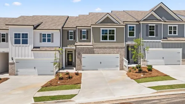 $359,085 | 1805 Mdw Grn Circle, Gainesville, GA 30501