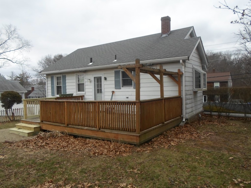 14 Georgia Road Weymouth, MA 02190 - Photo 17 of 18 Gallery Image 17