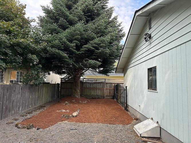 104 Terumi Lane Longview, WA 98632 - Photo 7 of 49