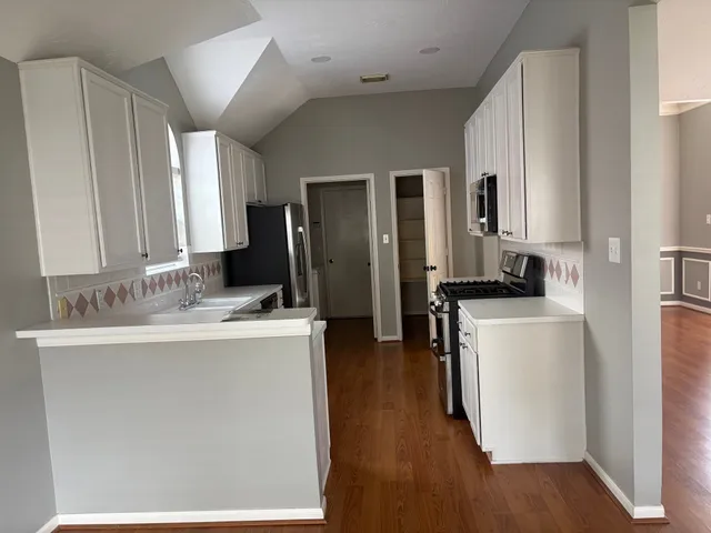 $2,000 | 24314 Schivener House Lane, Katy, TX 77493