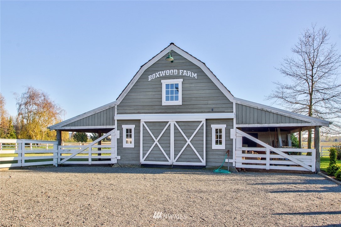 16708 Britt Road Mount Vernon, WA 98273 - Photo 5 of 25