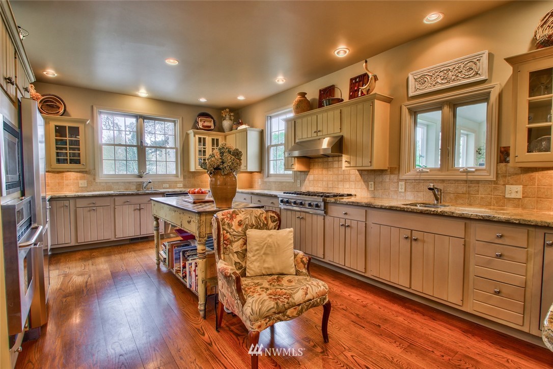 16708 Britt Road Mount Vernon, WA 98273 - Photo 10 of 25