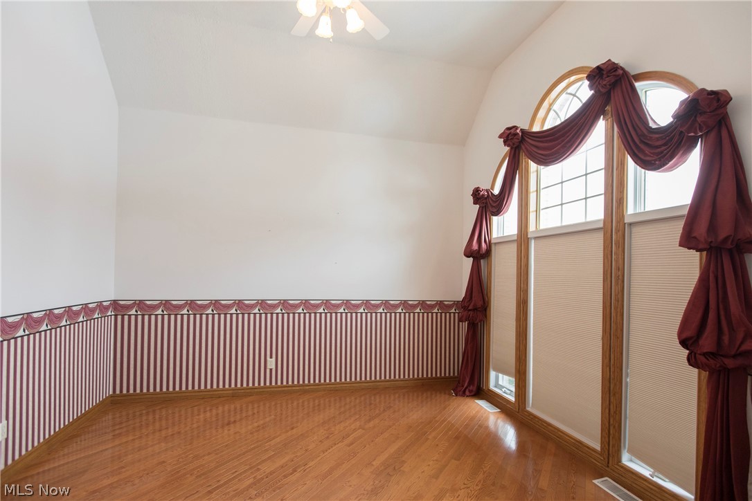 7228 Murray Ridge Road Elyria, OH 44035 - Photo 19 of 35 Gallery Image 19
