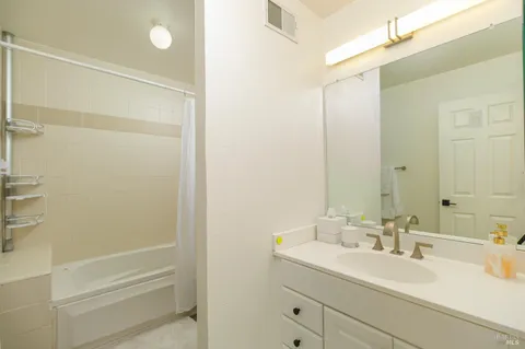 $480,000 | 121 Cheda Lane, Novato, CA 94947