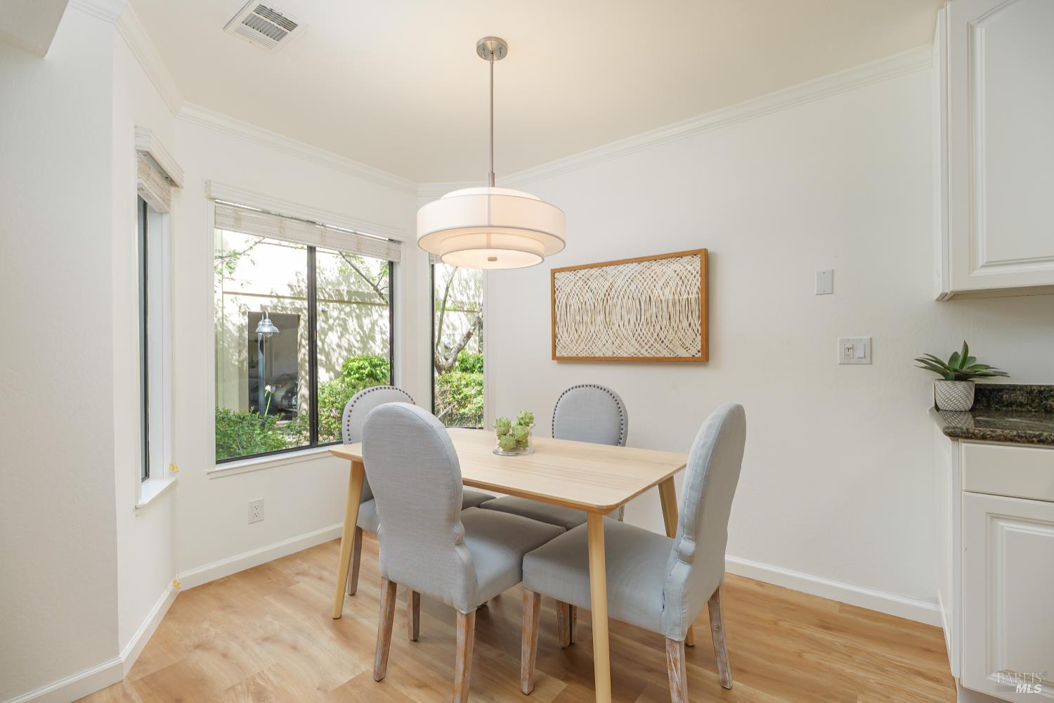 121 Cheda Lane Novato, CA 94947 - Photo 7 of 17