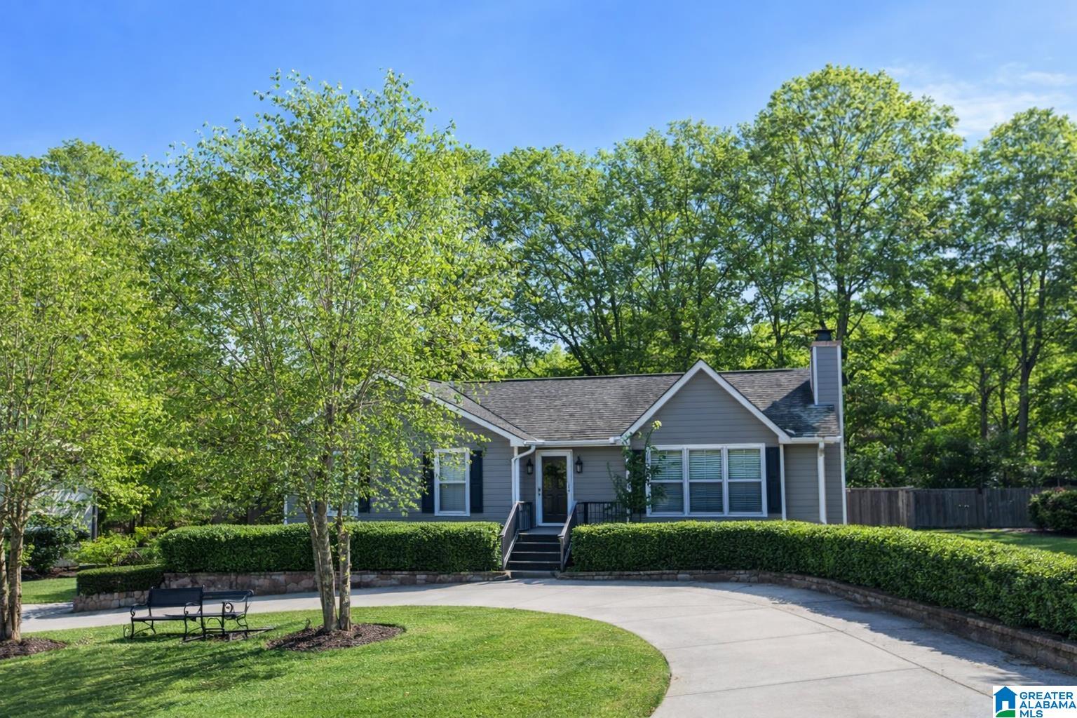920 Independence Drive Alabaster, AL 35007 - Photo 4 of 53