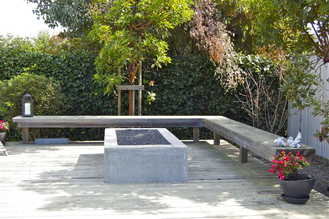 228 Kelly Avenue Half Moon Bay, CA 94019 - Photo 22 of 29 a view of a swimming pool with a patio