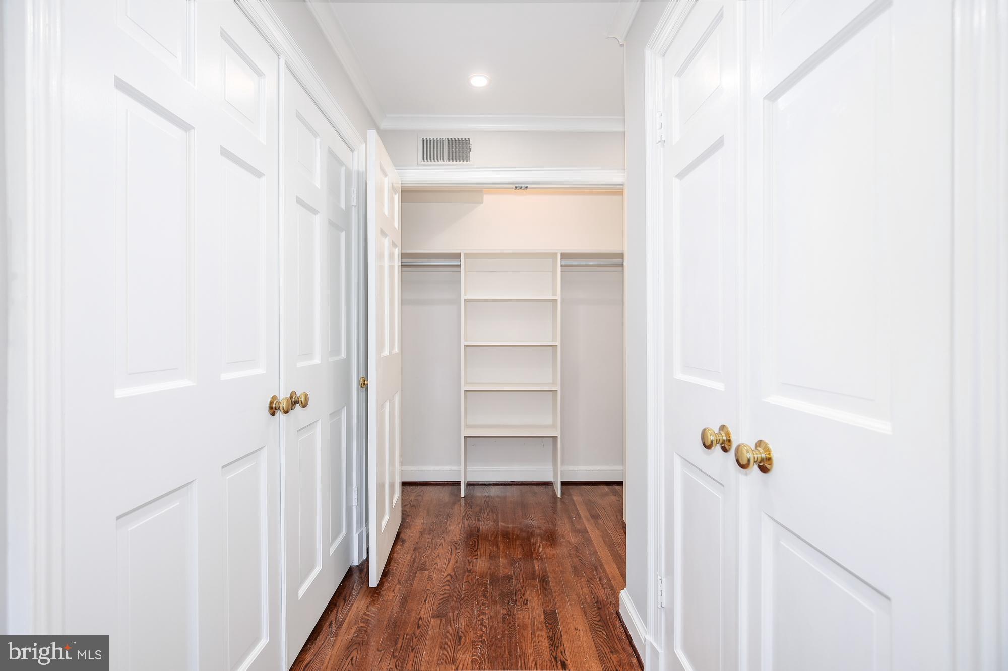 7016 Heatherhill Road Bethesda, MD 20817 - Photo 27 of 79 Gallery Image 27