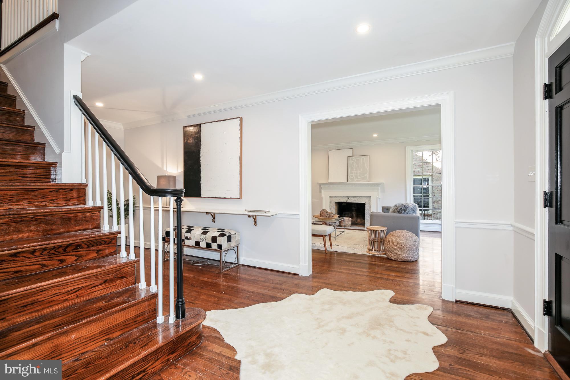 7016 Heatherhill Road Bethesda, MD 20817 - Photo 4 of 79 Gallery Image 4