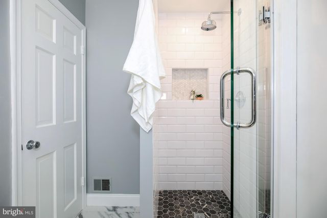 $1,942,000 | 7016 Heatherhill Road, Bethesda, MD 20817