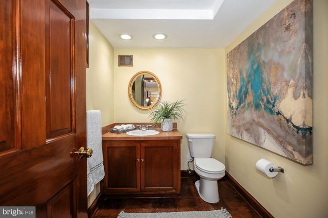 $1,942,000 | 7016 Heatherhill Road, Bethesda, MD 20817