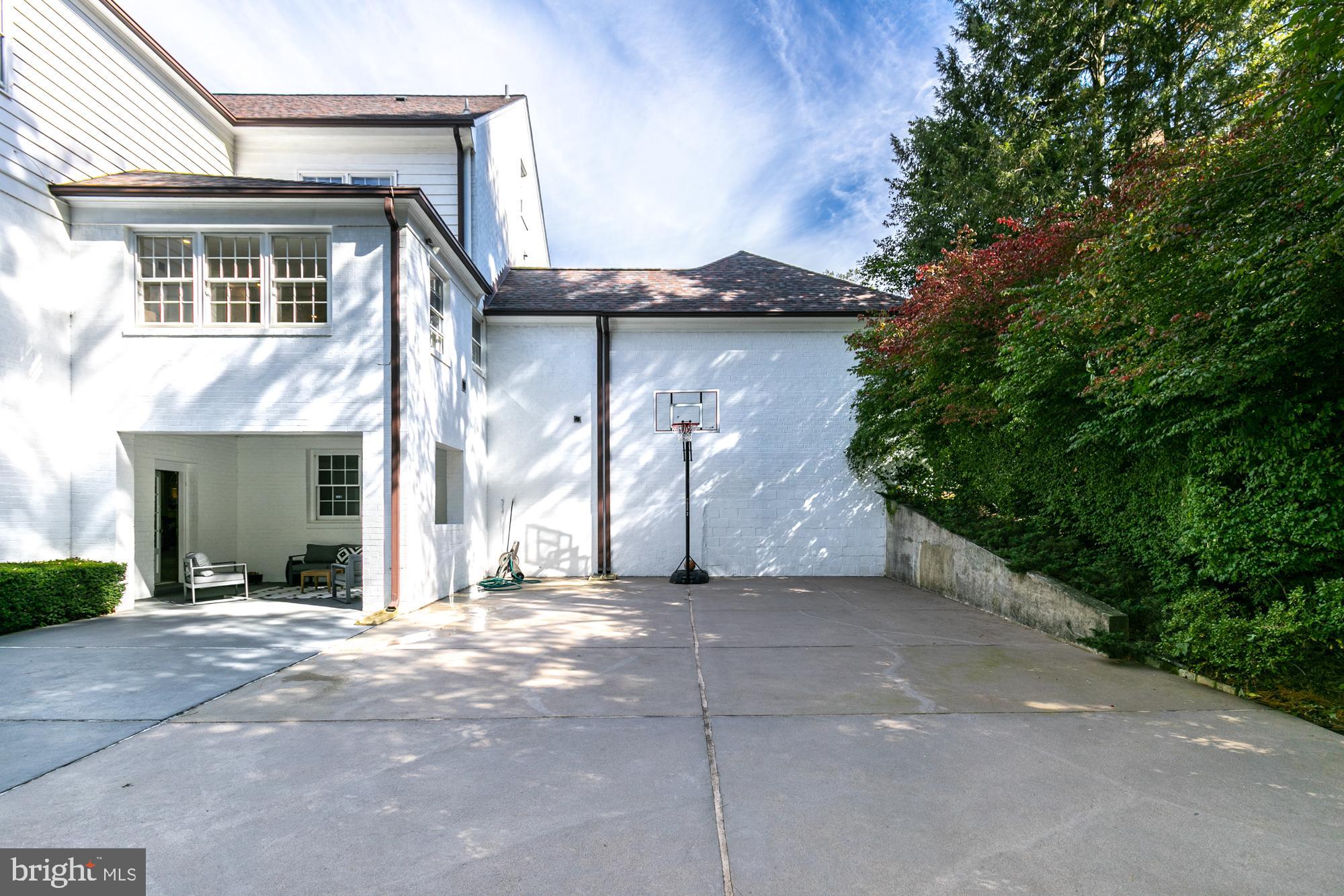 7016 Heatherhill Road Bethesda, MD 20817 - Photo 59 of 79 Gallery Image 59
