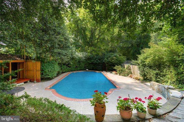 $1,942,000 | 7016 Heatherhill Road, Bethesda, MD 20817