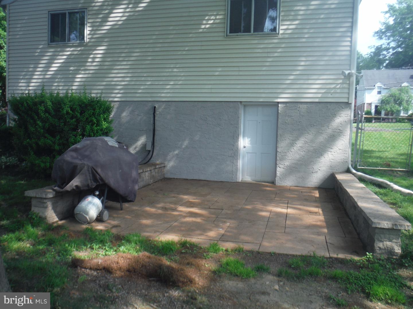 414 Edge Hill Road Glenside, PA 19038 - Photo 22 of 23 Patio