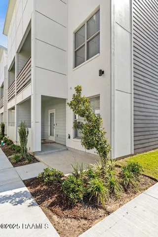 $268,500 | 105 Canvasback Drive, Youngsville, LA 70592