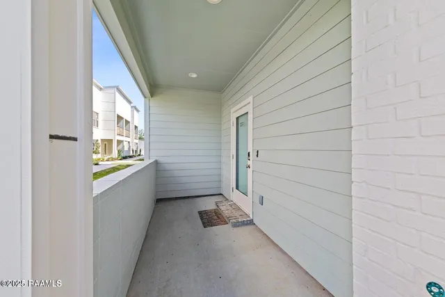 $268,500 | 105 Canvasback Drive, Youngsville, LA 70592