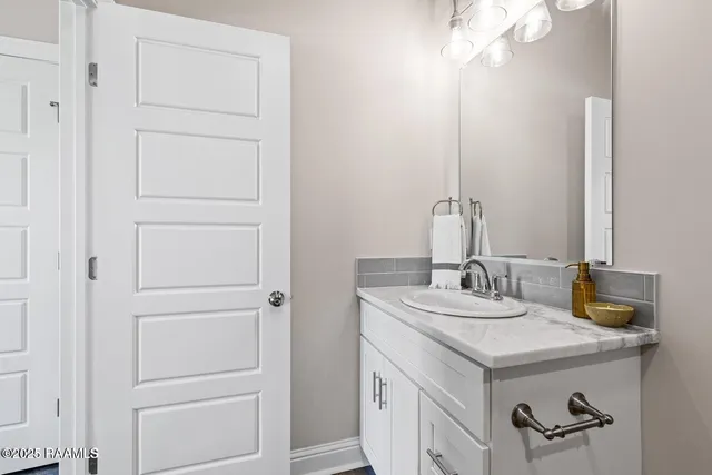 $268,500 | 105 Canvasback Drive, Youngsville, LA 70592