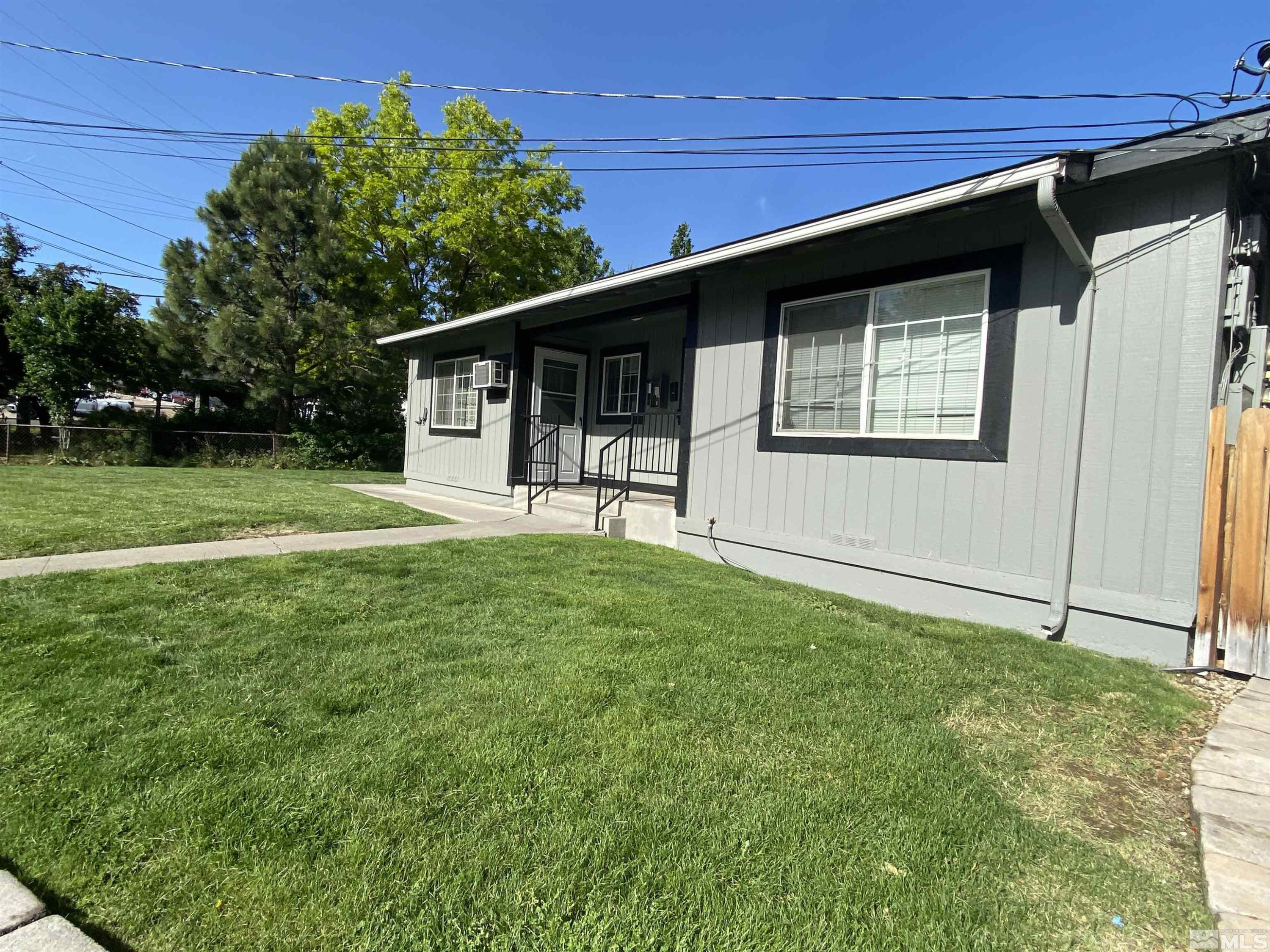 1101 North Sierra Street Reno, NV 89503 - Photo 3 of 10 a backyard of a house with lots of green space