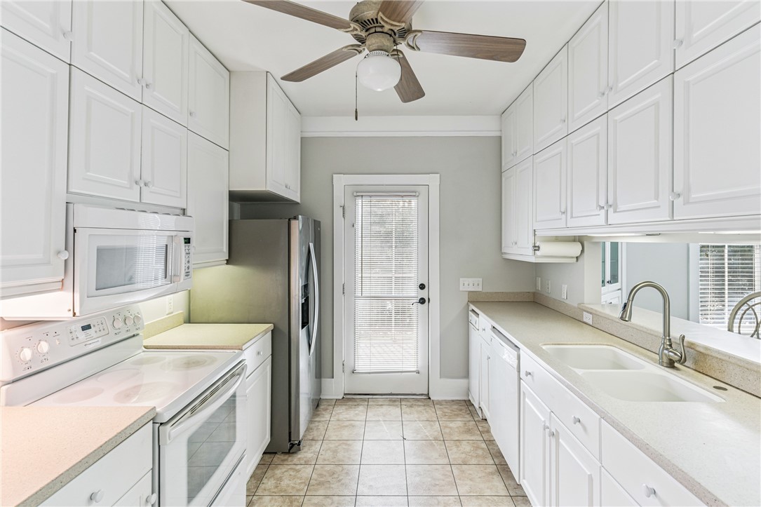 116 Shady Brook Circle, Unit 201 St. Simons Island, GA 31522 - Photo 10 of 22